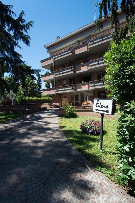 Park Hotel Blanc Et Noir Rom Exteriör bild