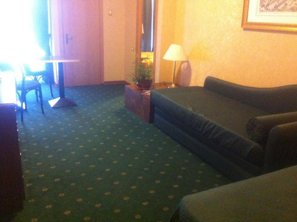 Park Hotel Blanc Et Noir Rom Rum bild